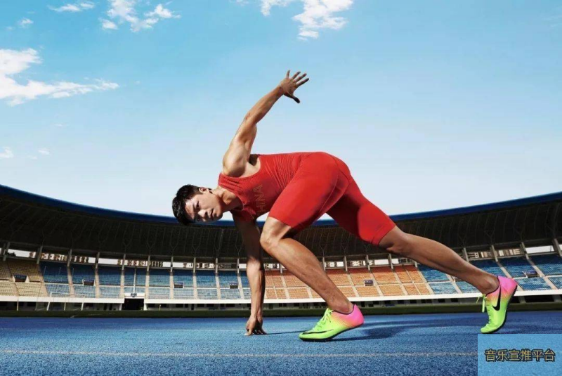 迈克·特劳特复出首战敲安